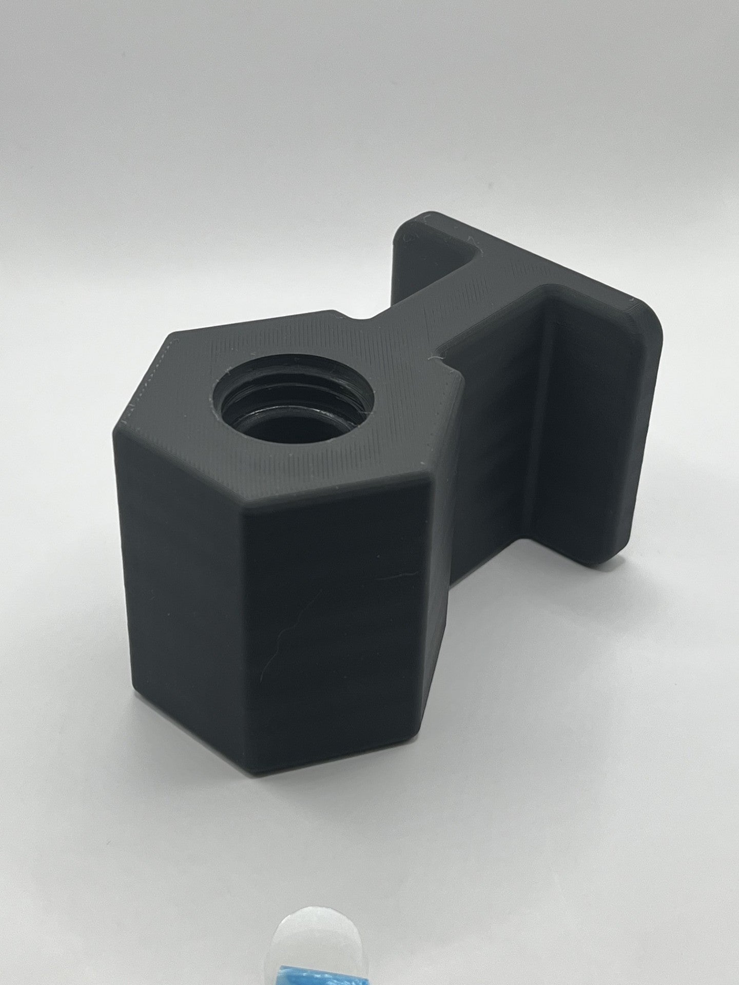 Magnetic funnel drain Rack with bottle threads/ Tool Box Or Lift